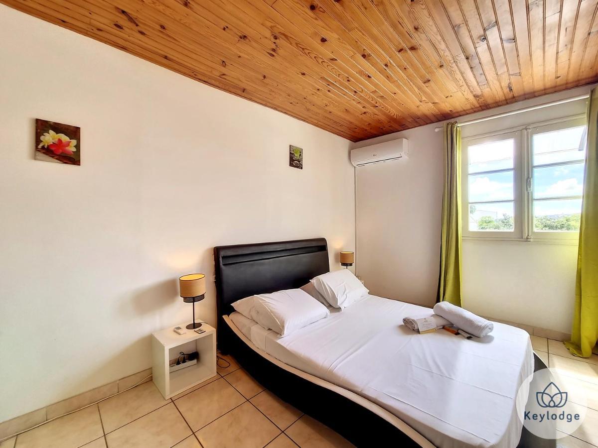 Paul Et Aliette - T3 Classe 3 Etoiles - 70M2 - Saint-Denis Esterno foto