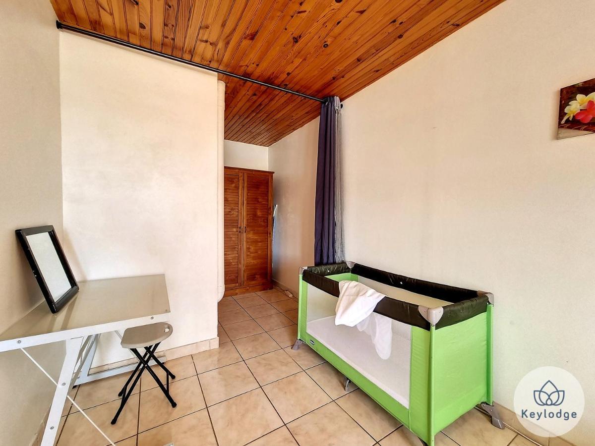 Paul Et Aliette - T3 Classe 3 Etoiles - 70M2 - Saint-Denis Esterno foto