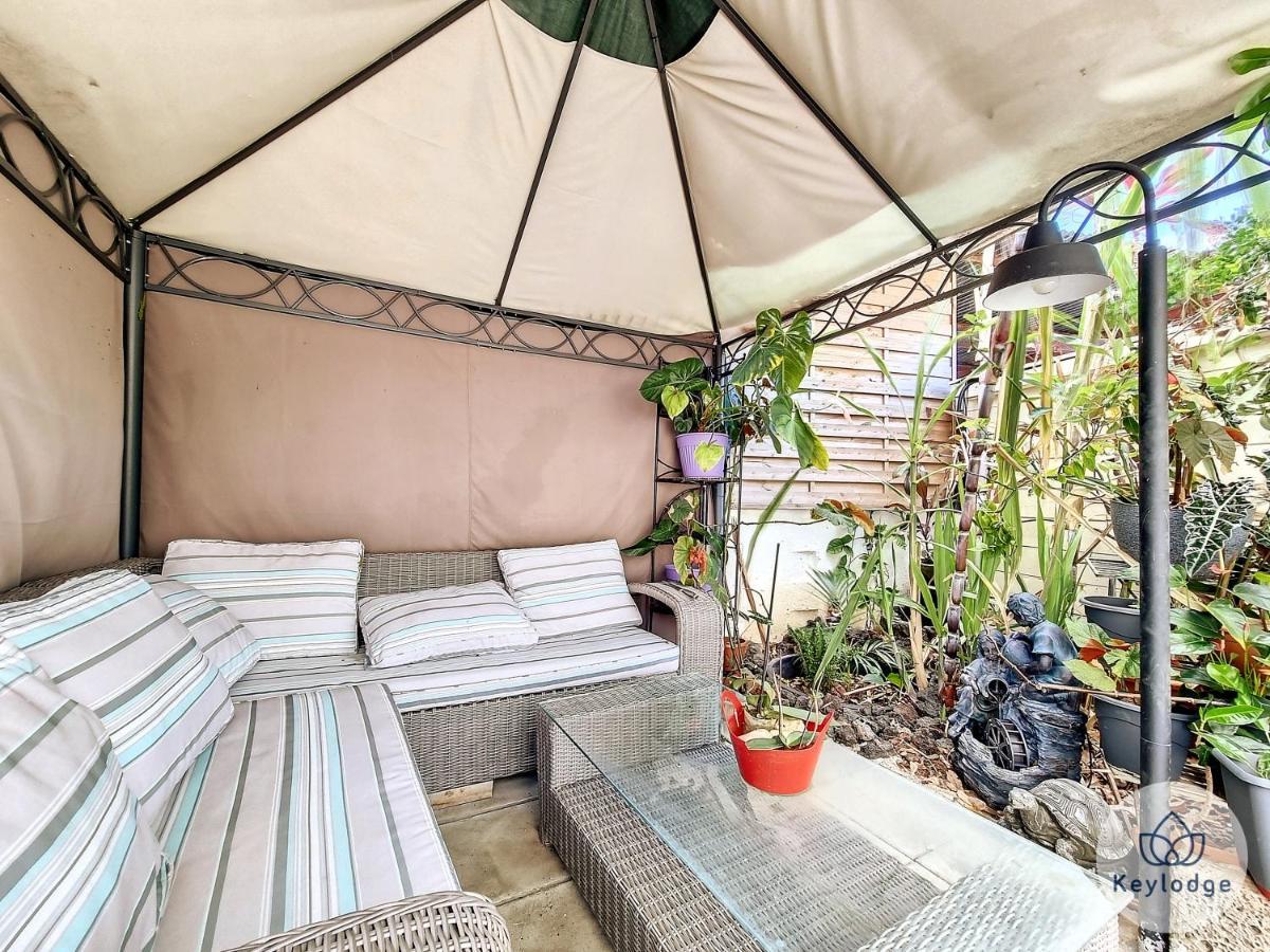 Paul Et Aliette - T3 Classe 3 Etoiles - 70M2 - Saint-Denis Esterno foto