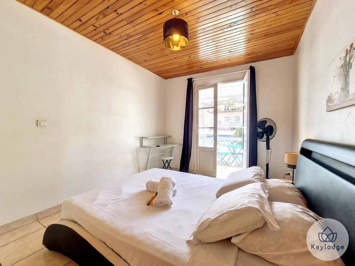 Paul Et Aliette - T3 Classe 3 Etoiles - 70M2 - Saint-Denis Esterno foto